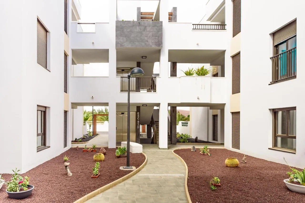 Modern Apartment In Residential Complex With Pools Costa De Antigua