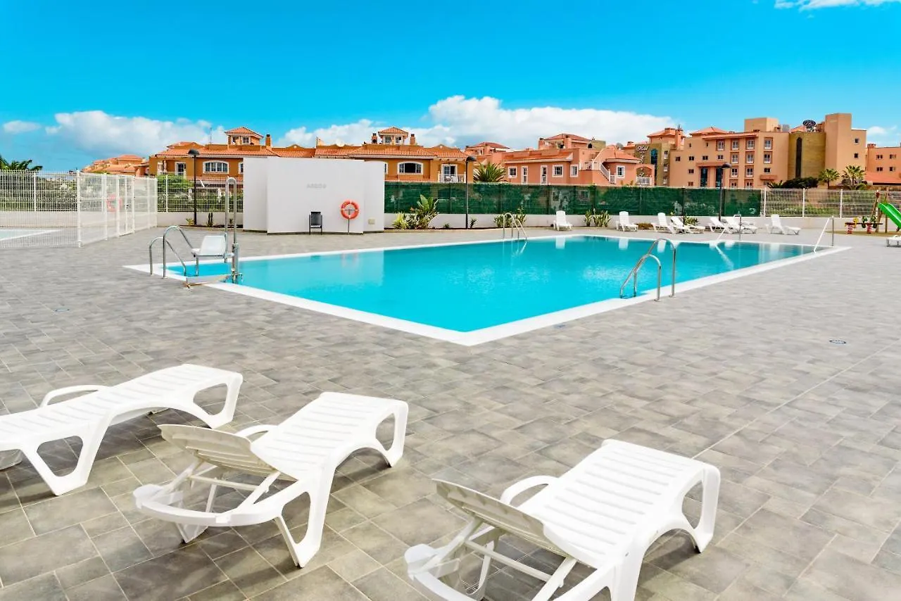 Modern Apartment In Residential Complex With Pools Costa De Antigua